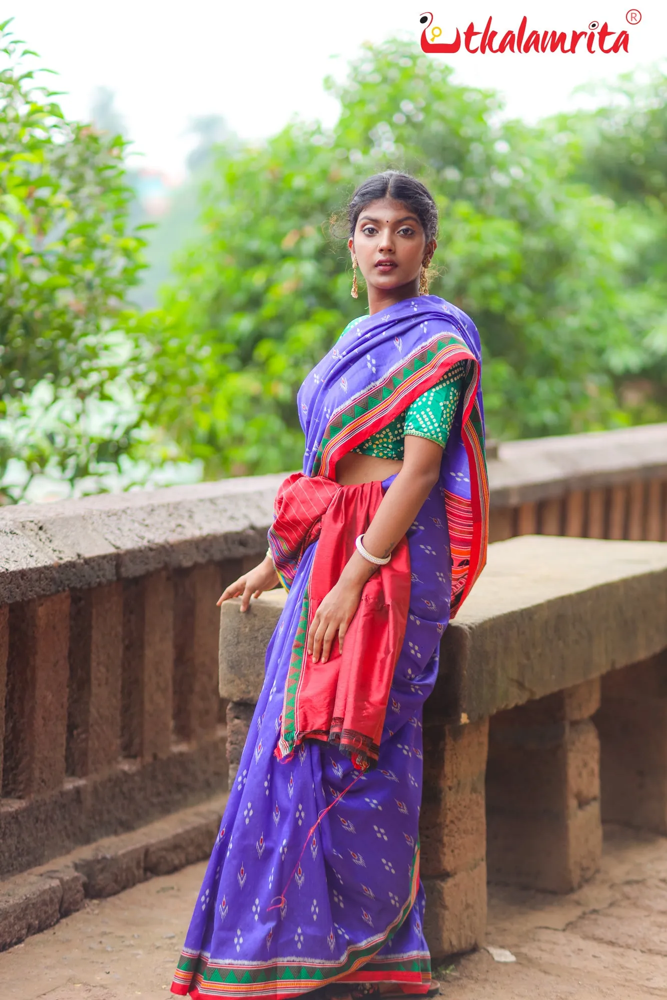 Blue Red Mayurachandrika Dongria Silk Saree