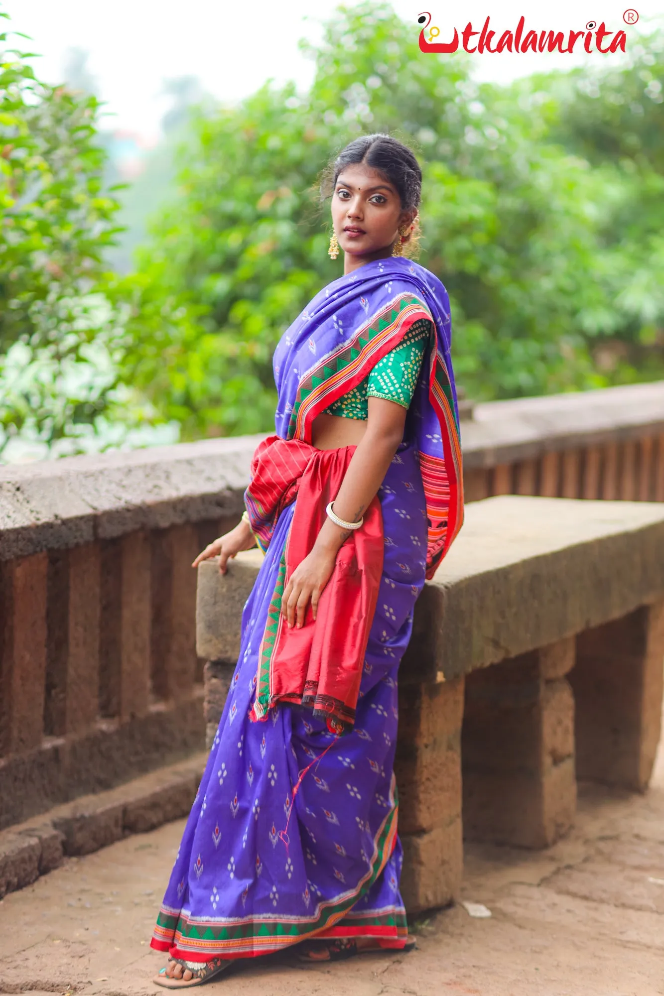 Blue Red Mayurachandrika Dongria Silk Saree