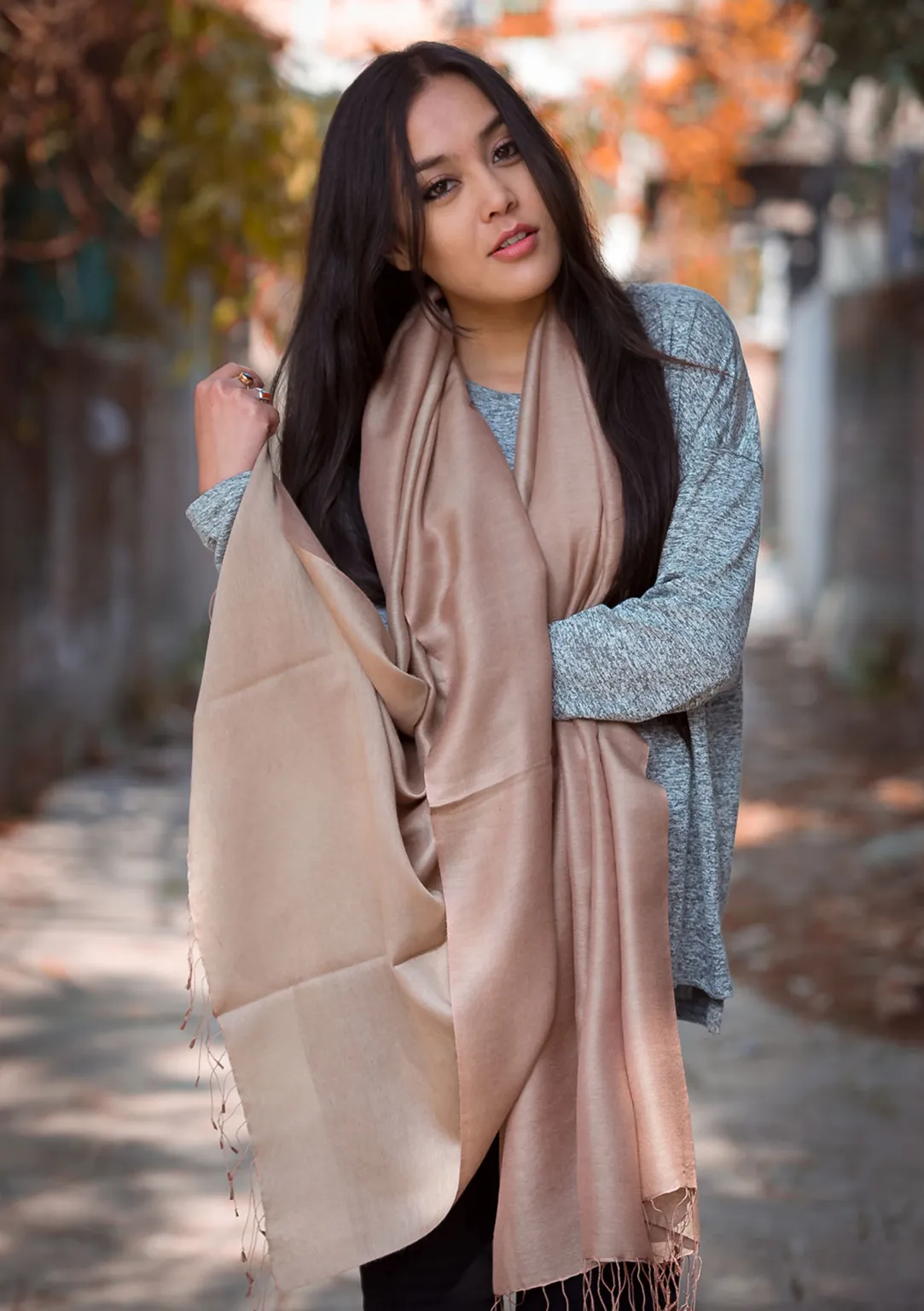 Delicate Spring Silk Pashmina Shawl-Shiny Cream