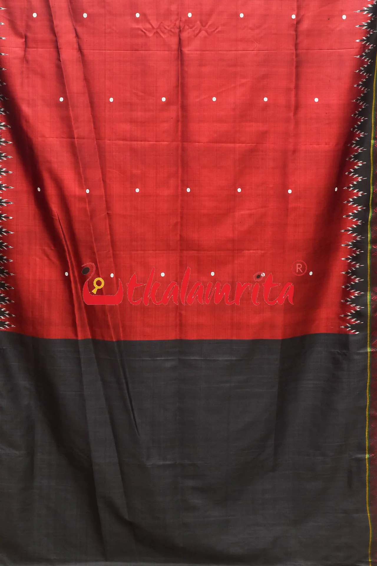 Laal Dongria Silk Saree